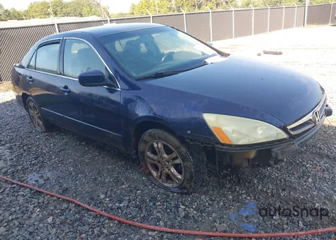 2006 Honda Accord 2.4 Lx из США, поврежденный, VIN 3HGCM564X6G703183